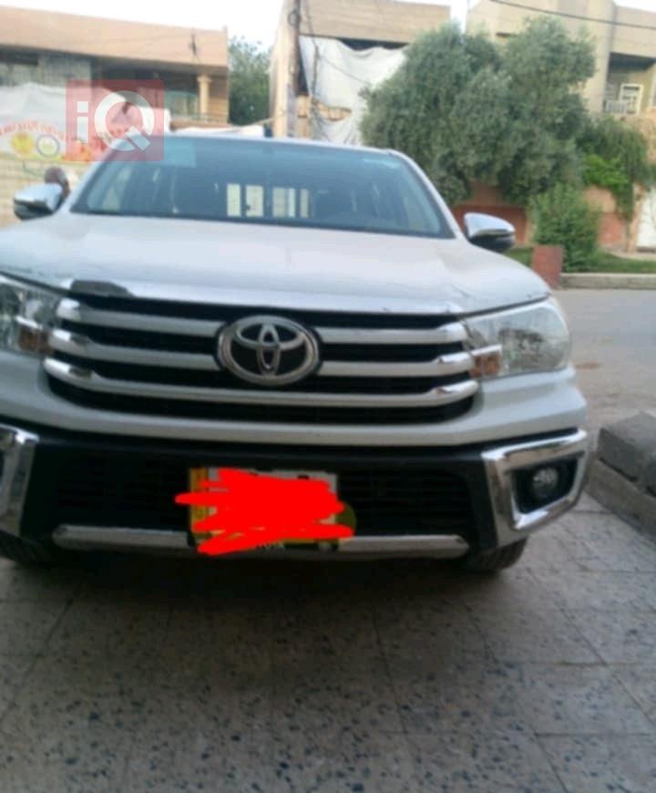 تويوتا هايلوكس